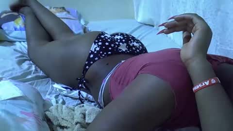 sassy_bella online show from 14, 4, 2026