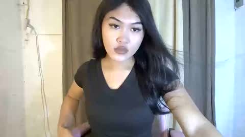 sassy_jenny8 online show from 5, 3, 2026