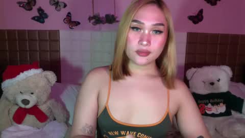 Sarah Drews   Super model online show from 21, 12, 2024