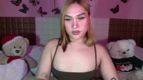 Sarah Drews   Super model online show from 21, 12, 2024