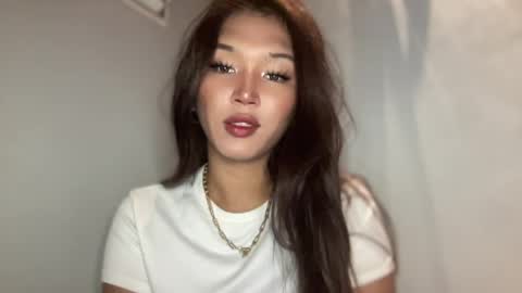 Snapshot of sassy_yourgirlxxxx chatting on 4, 6, 2026 Sassygirl online show from 4, 6, 2026