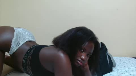 sassybabe20 online show from 28, 11, 2025