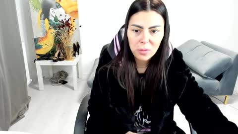 sassytiff online show from 14, 1, 2026