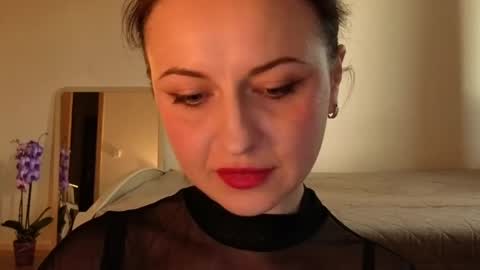 Snapshot of satin_sin chatting on 31, 5, 2026 Lori online show from 31, 5, 2026
