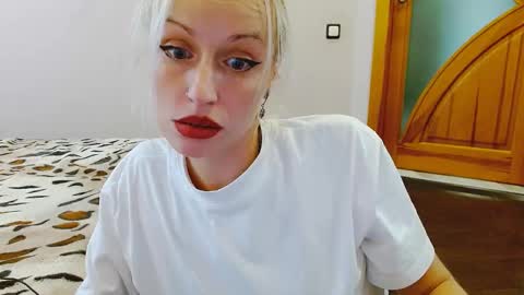 Satinqueen90 online show from 10, 9, 2025