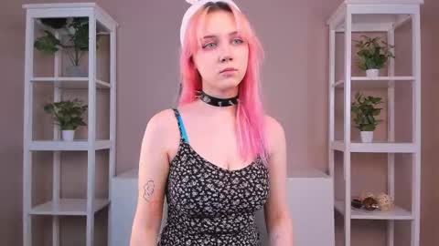 Lin online show from 10, 3, 2026