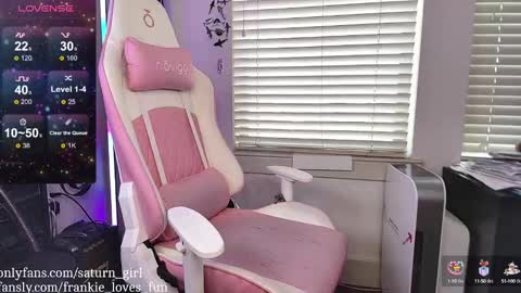 Saturn Girl online show from 8, 9, 2025