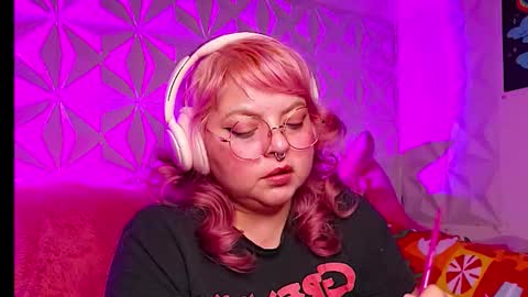 Snapshot of satyn_doll chatting on 6, 1, 2026 Gina George online show from 6, 1, 2026