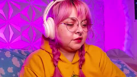 Snapshot of satyn_doll chatting on 18, 2, 2026 Gina George online show from 18, 2, 2026