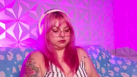 Snapshot of satyn_doll chatting on 27, 2, 2026 Gina George online show from 27, 2, 2026