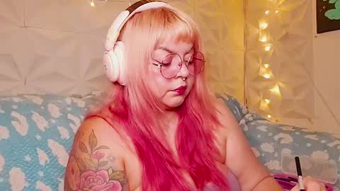 Gina George online show from 30, 6, 2026