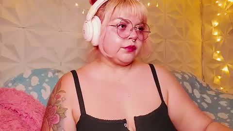 Gina George online show from 1, 7, 2026