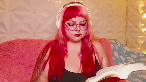 Gina George online show from 5, 7, 2026