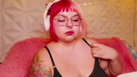 Gina George online show from 7, 7, 2026