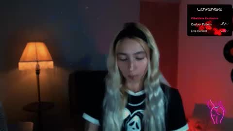 I AM JENN  online show from 10, 1, 2025