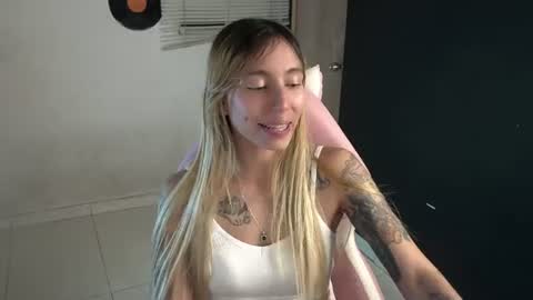 I AM JENN  online show from 19, 7, 2026