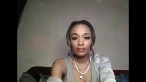 Shaniiice online show from 27, 4, 2026