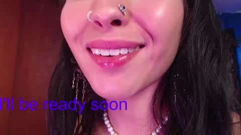 Zaren online show from 8, 3, 2025