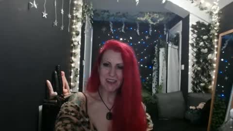 SaucySky online show from 26, 1, 2025