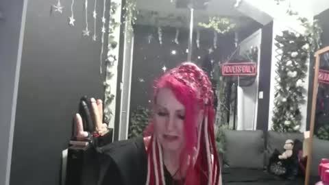 SaucySky online show from 8, 3, 2026