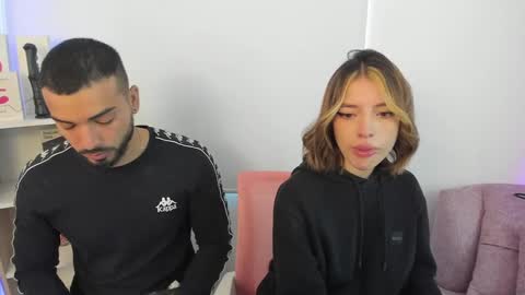 savagesweethearts online show from 20, 1, 2025