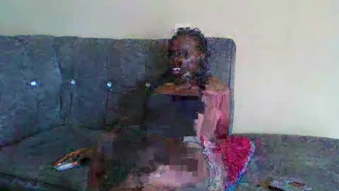 Snapshot of savagetongu3e chatting on 1, 12, 2025 savagetonguee online show from 1, 12, 2025