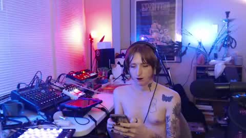 savagewaves online show from 21, 4, 2026