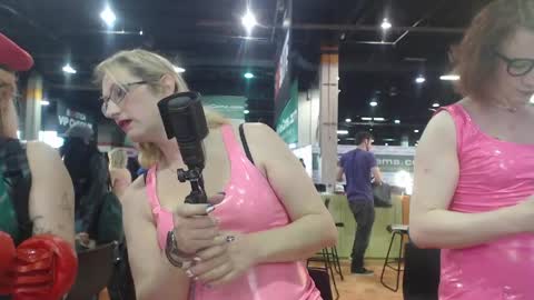 Savanah online show from 12, 4, 2026