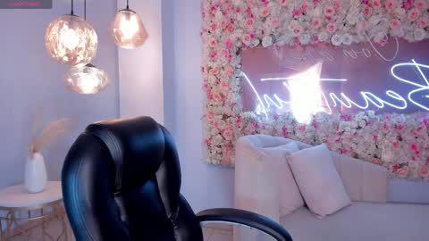 S a v a n n a h  online show from 3, 4, 2026