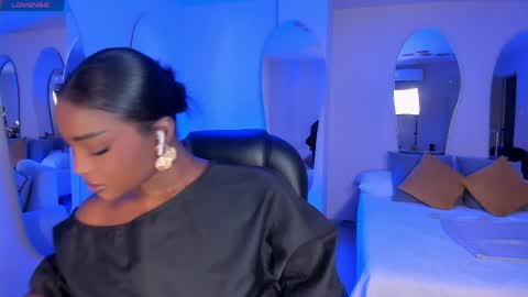 S a v a n n a h  online show from 8, 4, 2026