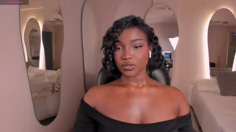 S a v a n n a h  online show from 23, 4, 2026