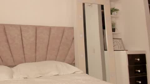 Savannahwildee online show from 11, 2, 2026