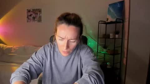 save the qween online show from 22, 10, 2025