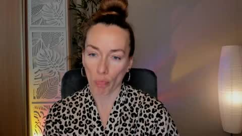 save the qween online show from 27, 4, 2026