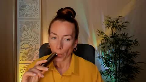 save the qween online show from 25, 7, 2026