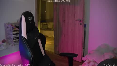 Naomi online show from 22, 4, 2026