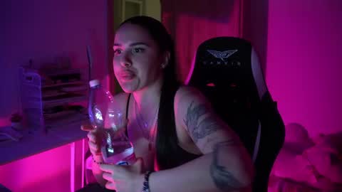 Naomi online show from 27, 4, 2026