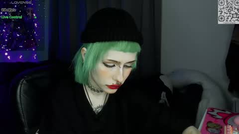 Snapshot of say_mary chatting on 7, 3, 2026 pronoun she. name Mary. age 21. online show from 7, 3, 2026