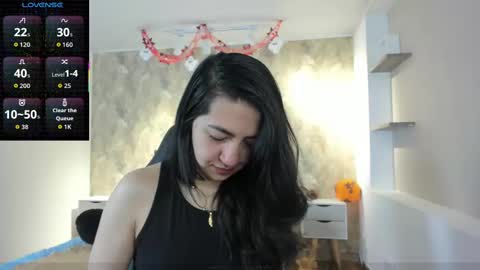 Saya Amaretto  online show from 15, 10, 2025