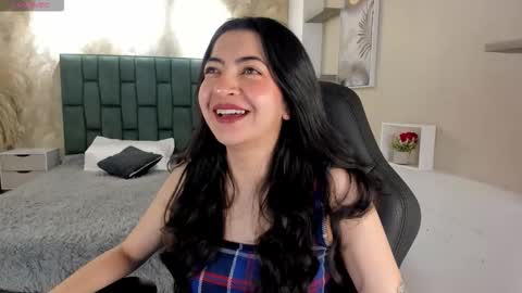 Saya Amaretto  online show from 9, 3, 2026