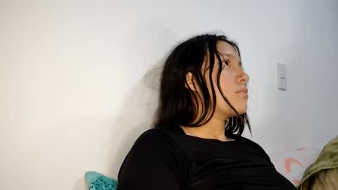 sayuce black online show from 20, 12, 2024