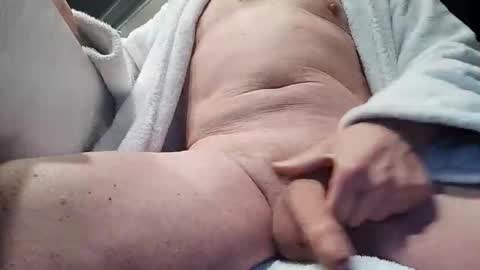 sbrinaiceberg online show from 8, 1, 2026