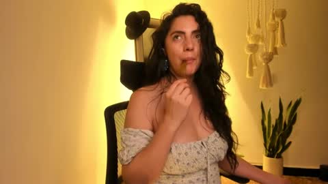 Snapshot of scalertt__steel_ chatting on 12, 3, 2025 Venus online show from 12, 3, 2025