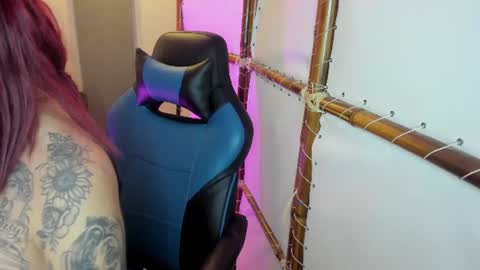 Snapshot of scarbadgirl_ chatting on 11, 6, 2026 scarbadgirl_ online show from 11, 6, 2026