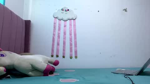 scarle222421 online show from 4, 12, 2024