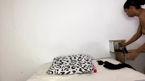 scarle222421 online show from 22, 1, 2025