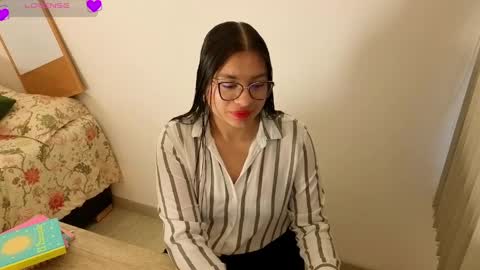 Scarlet online show from 13, 5, 2026