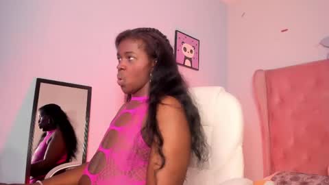 Snapshot of scarlet_big_boobs chatting on 23, 5, 2026 Scarlet online show from 23, 5, 2026
