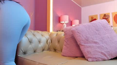 Snapshot of scarlet_edwars chatting on 22, 1, 2025 Scarlet Edwars online show from 22, 1, 2025