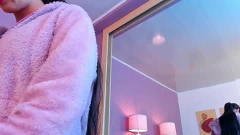 Snapshot of scarlet_edwars chatting on 11, 2, 2025 Scarlet Edwars online show from 11, 2, 2025